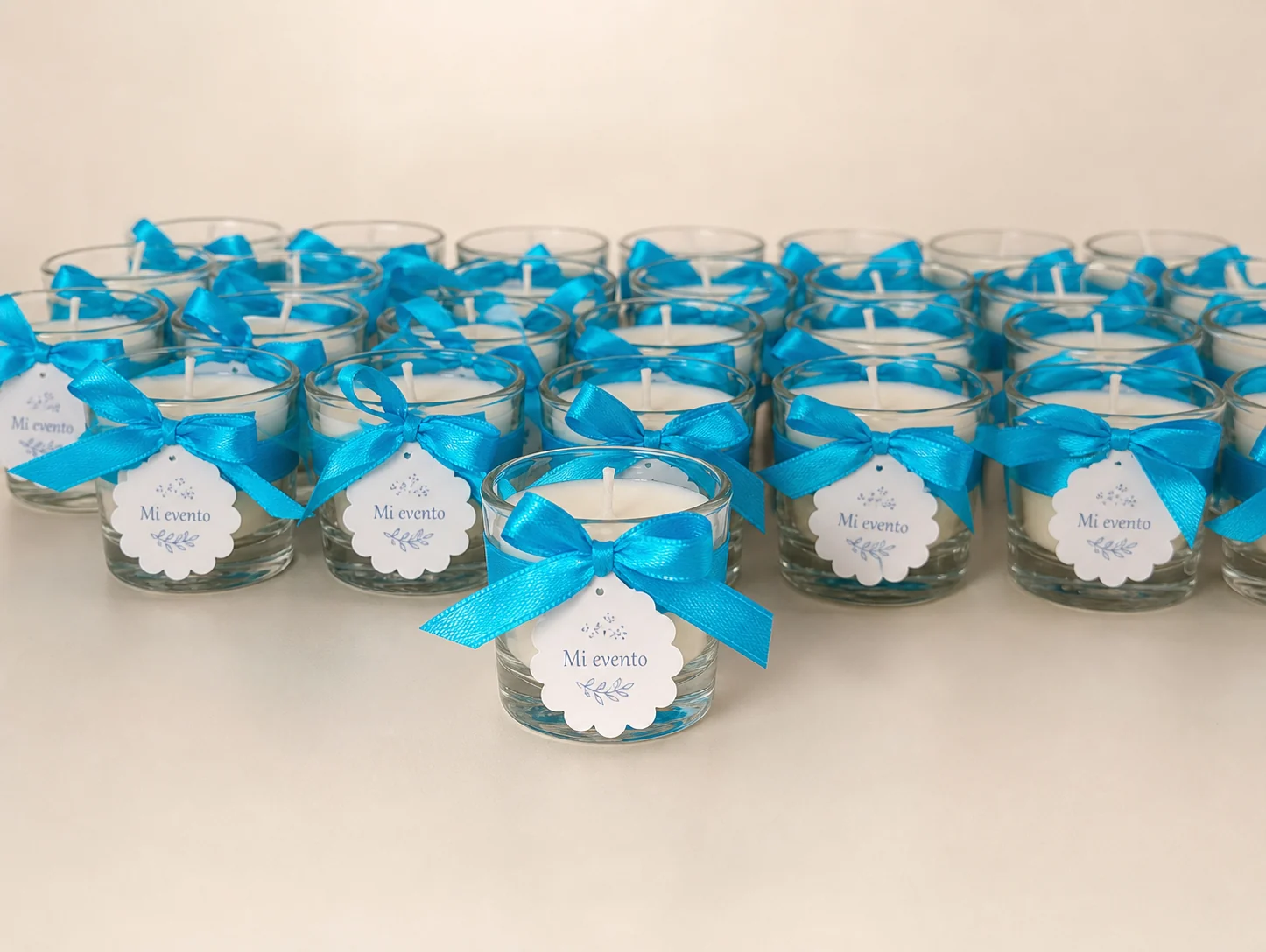 Pedido por cantidad de velas personalizadas para evento